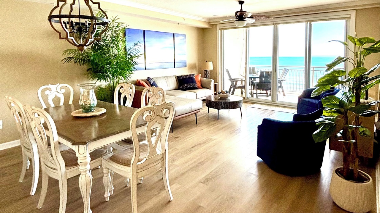 Photo of Livingroom in Jacksonville Beach