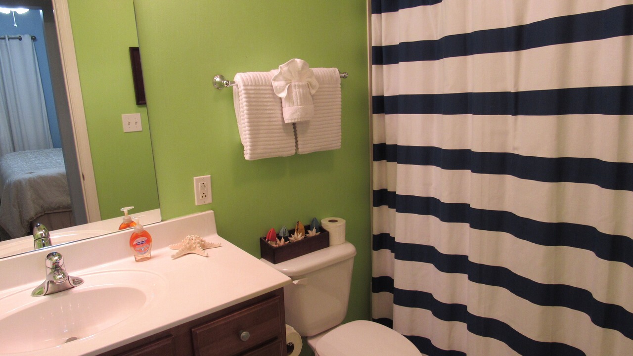 Photo of Bathroom in Lower Grand Lagoon