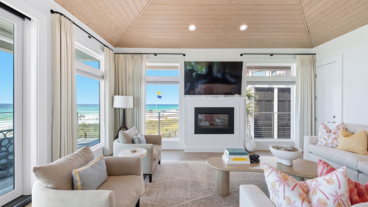 Photo of Livingroom in Seagrove Beach