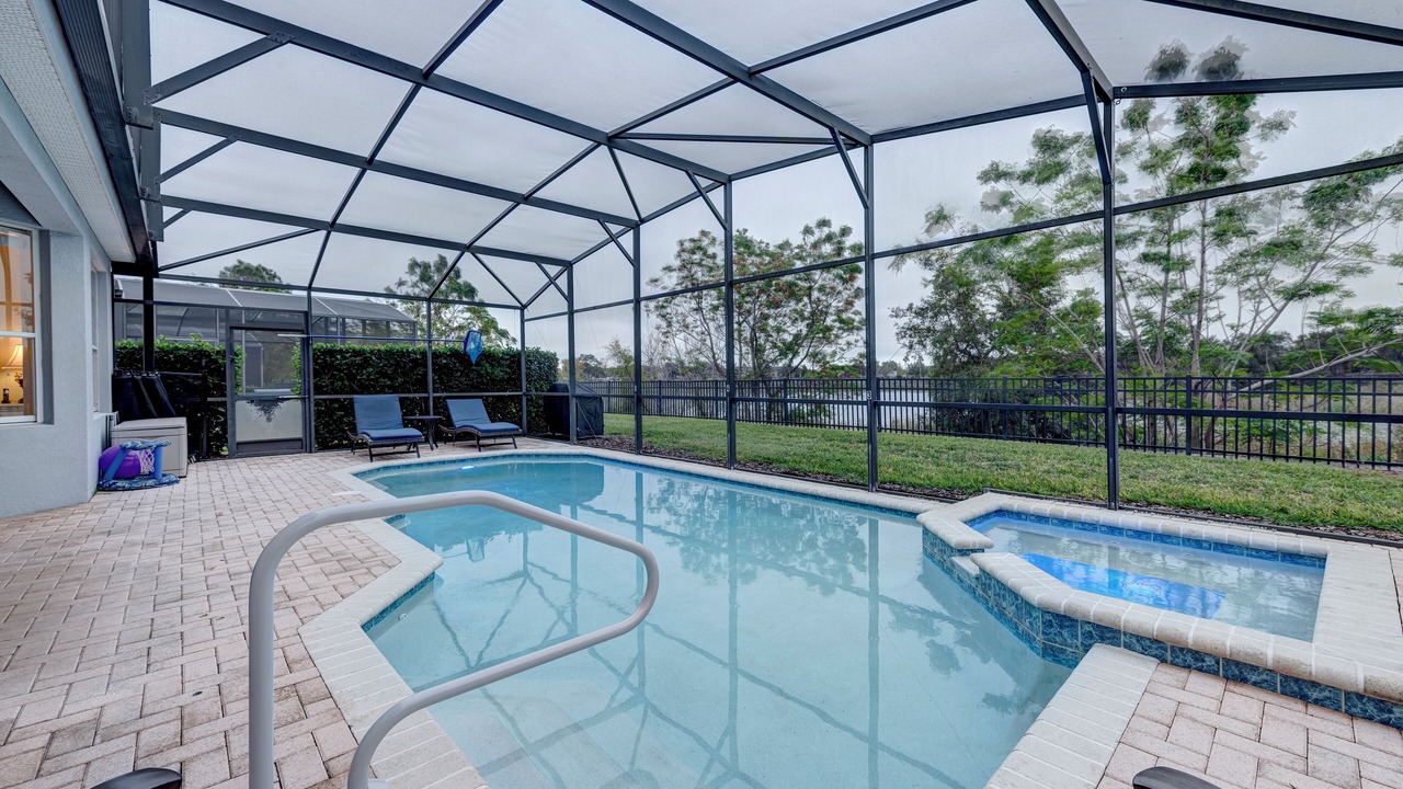 Photo of Outdoor in Windsor Hills