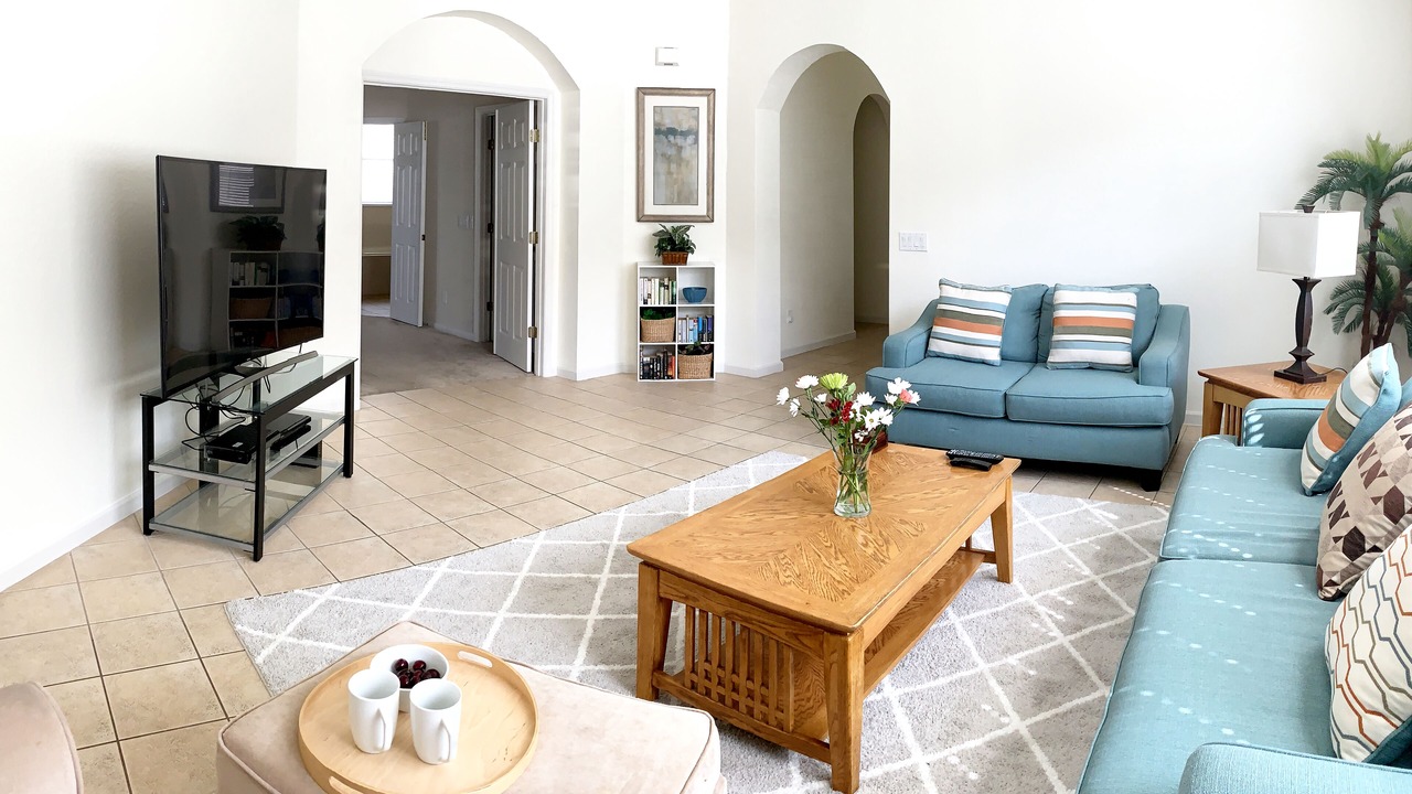 Photo of Livingroom in Trafalgar Village