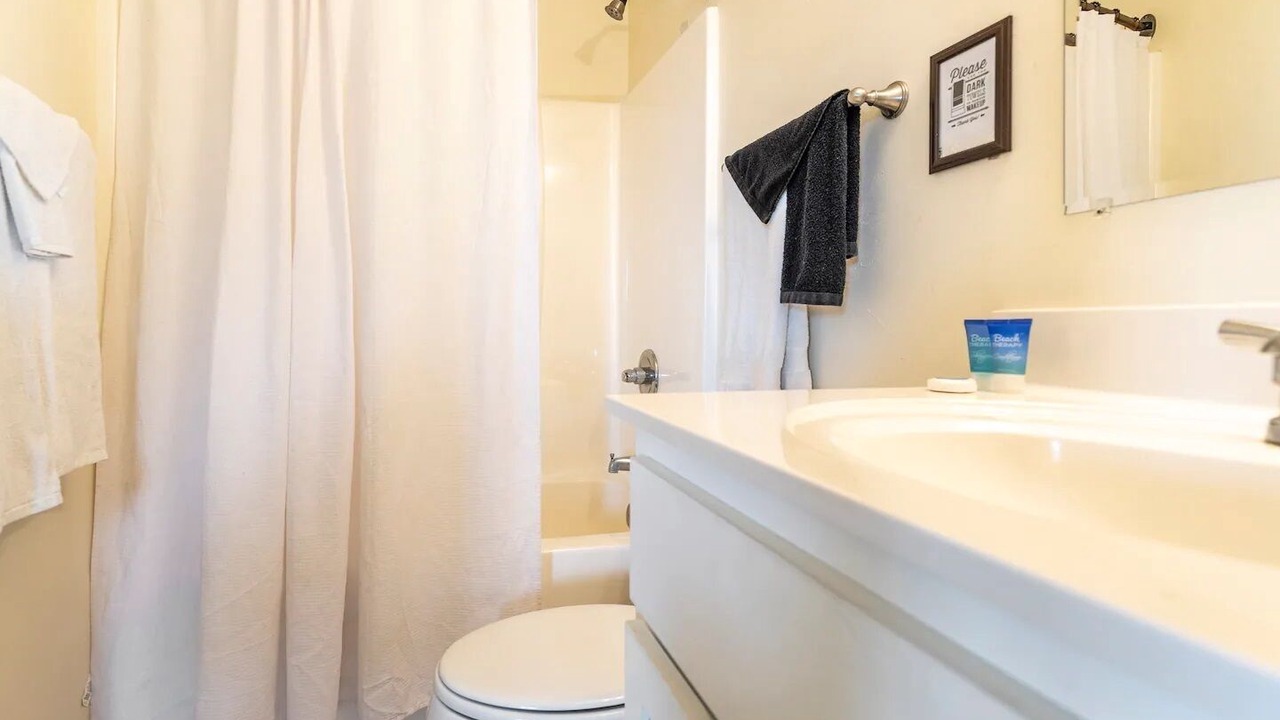 Photo of Bathroom in East End