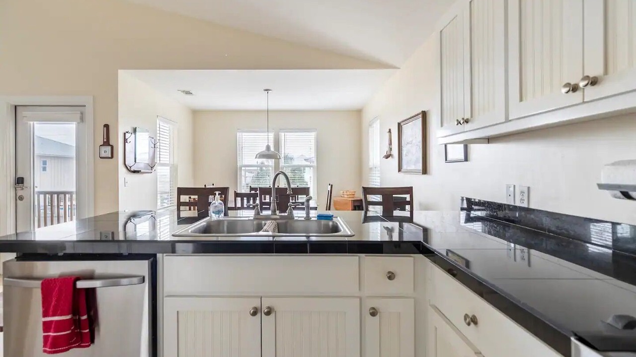 Photo of Kitchen in East End