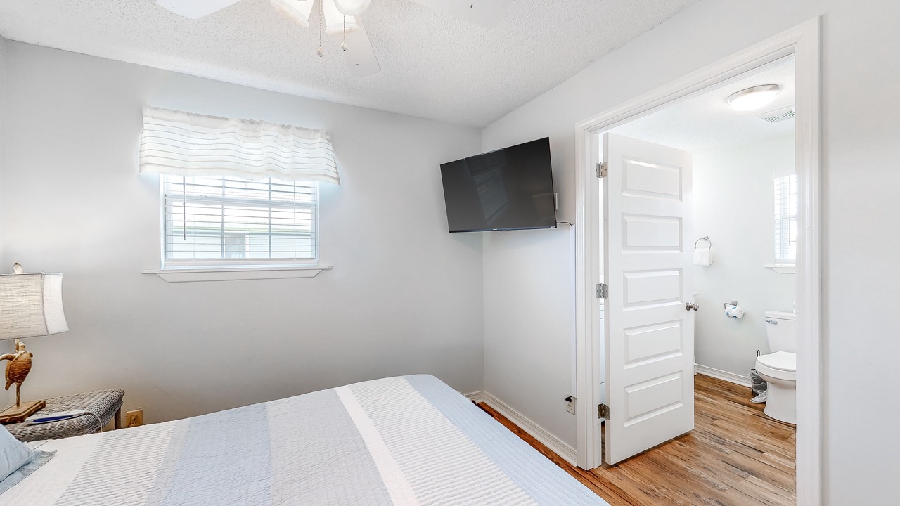 Photo of Bedroom in Royal Lagoons