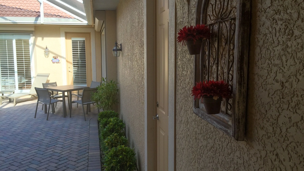 Photo of Outdoor in Central Naples