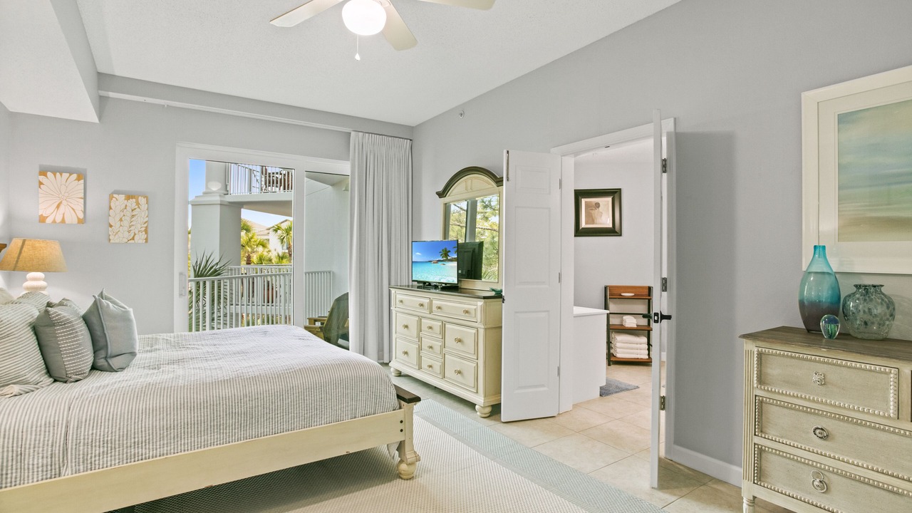 Photo of Bedroom in Santa Rosa Beach