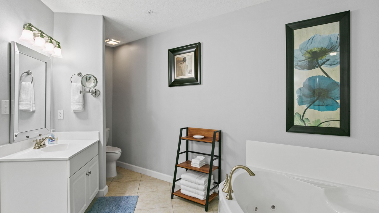 Photo of Bathroom in Santa Rosa Beach