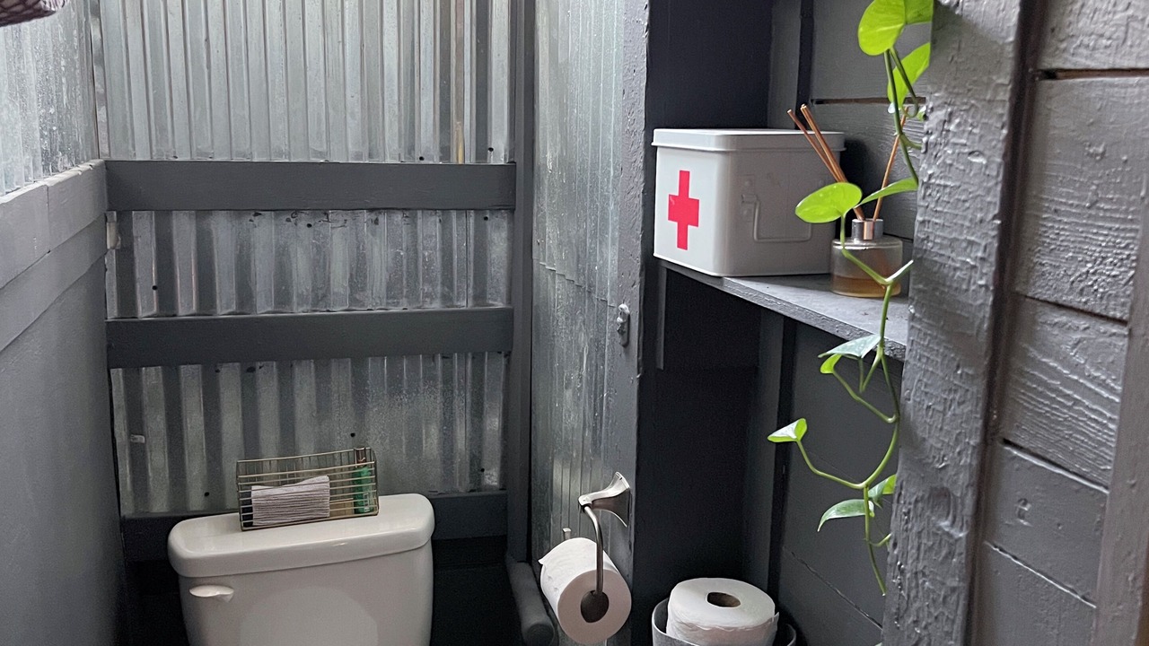 Photo of Bathroom in Algiers Point