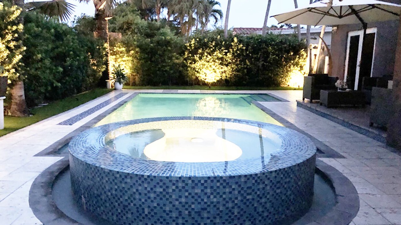 Photo of Outdoor in Wilton Manors