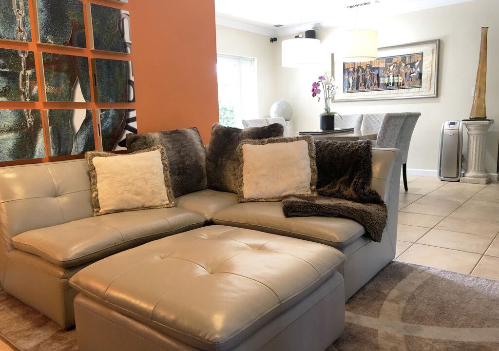 Photo of Livingroom in Wilton Manors