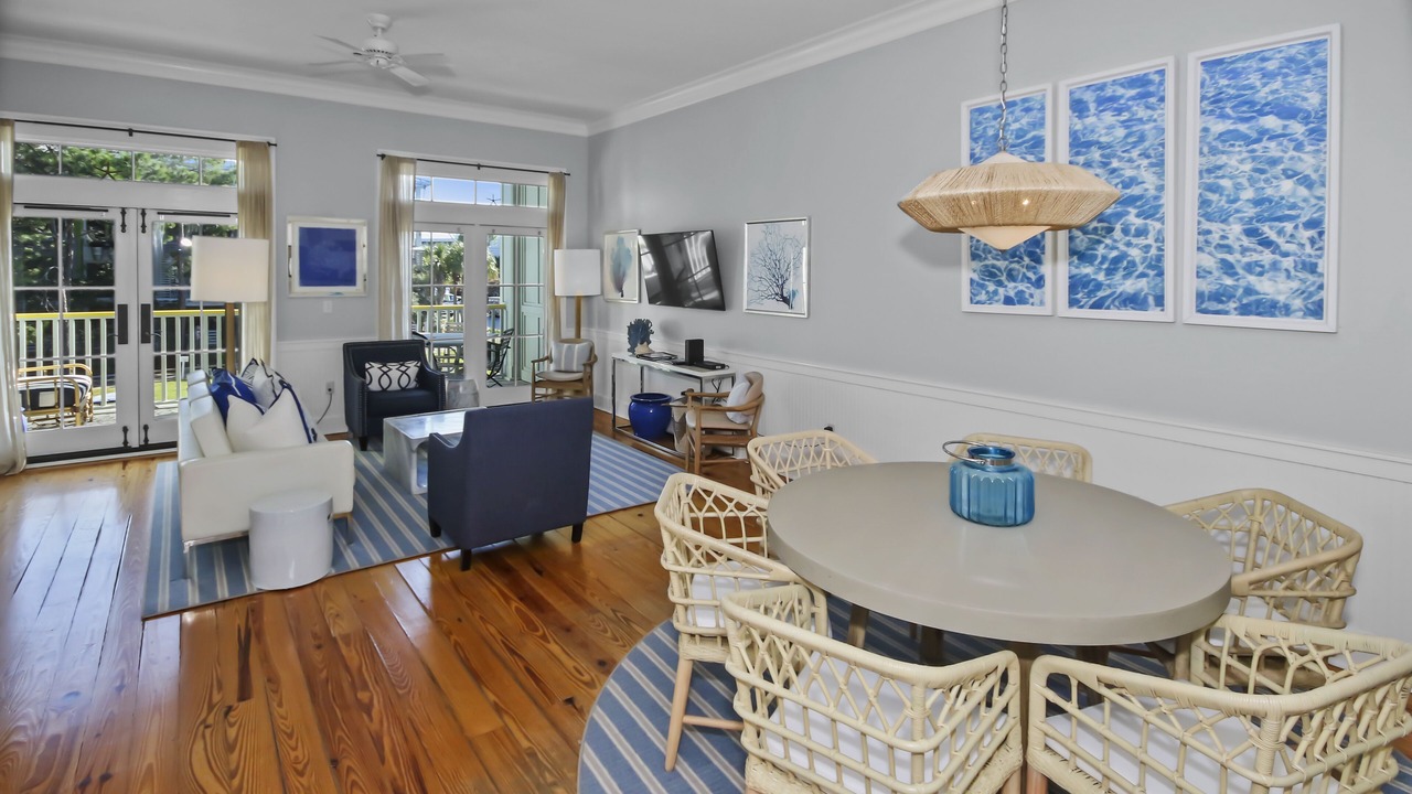 Photo of Livingroom in Beach District