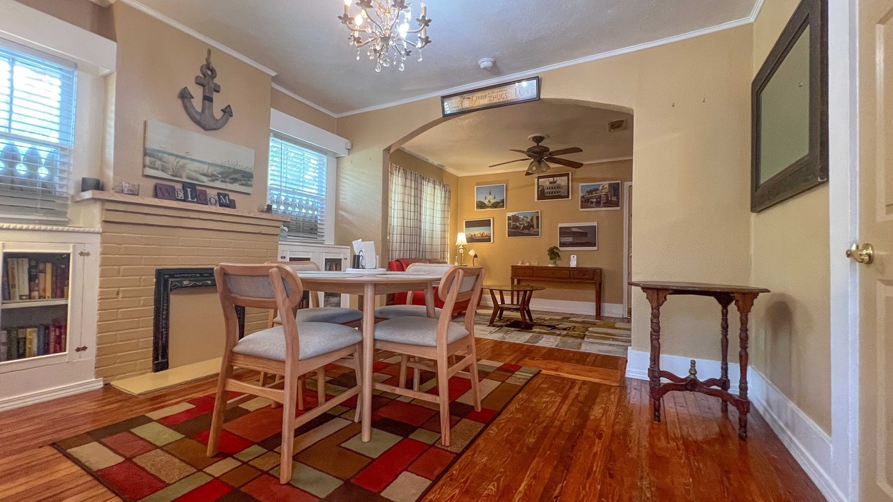 Photo of Livingroom in Gulfport