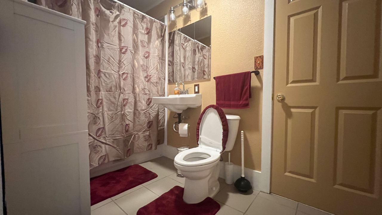 Photo of Bathroom in Gulfport