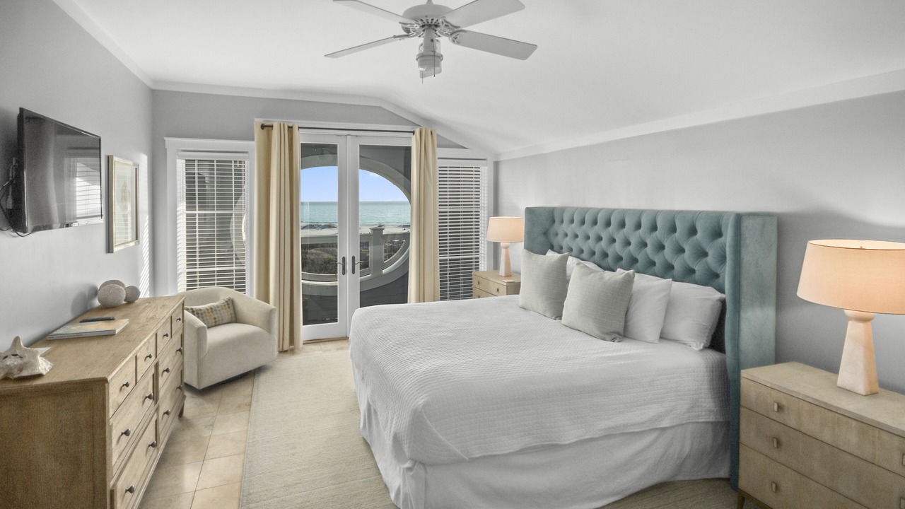 Photo of Bedroom in WaterSound Beach
