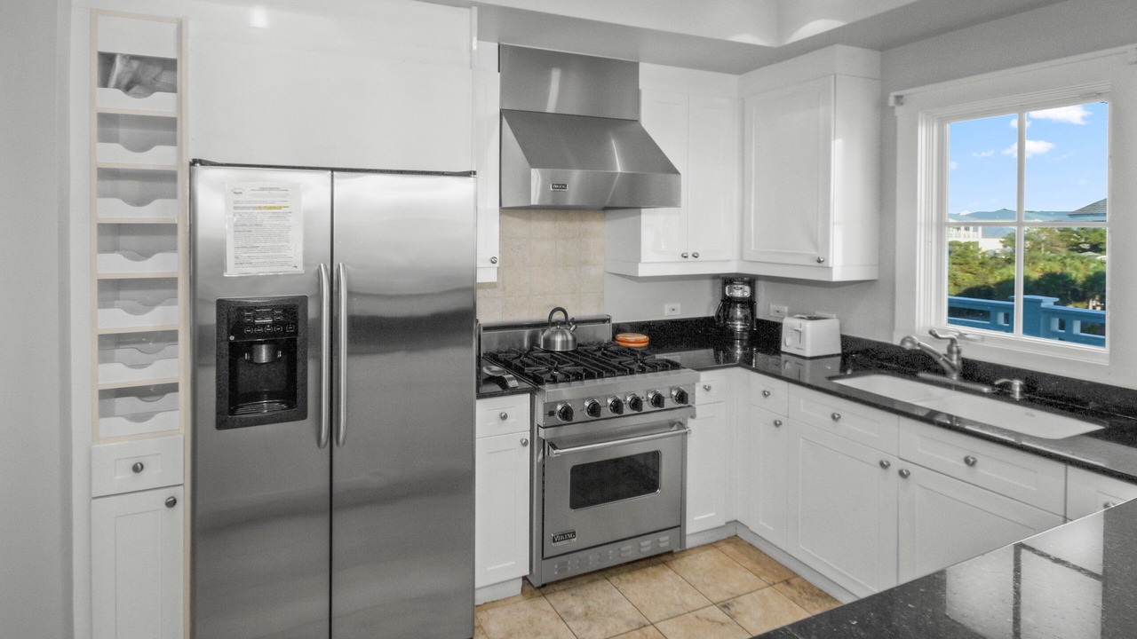 Photo of Kitchen in WaterSound Beach