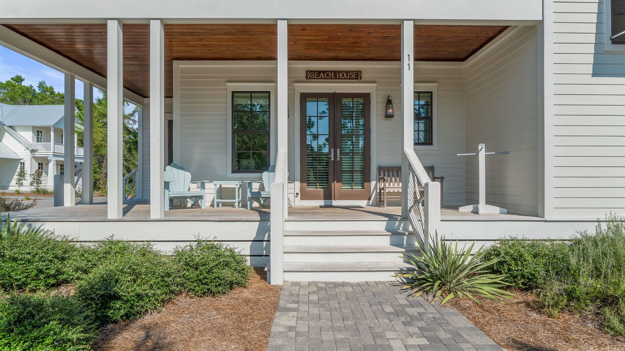 Photo of Patio Balcony in Lakeside at Blue Mountain Beach
