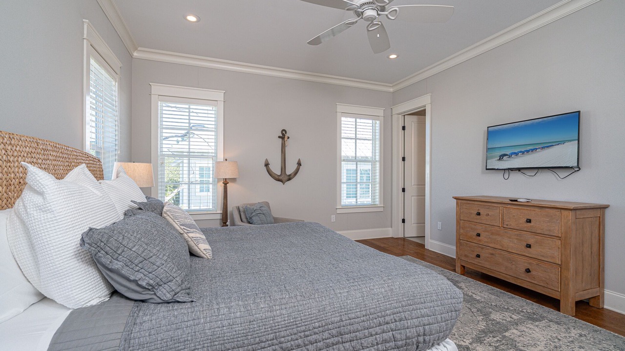 Photo of Bedroom in Lakeside at Blue Mountain Beach