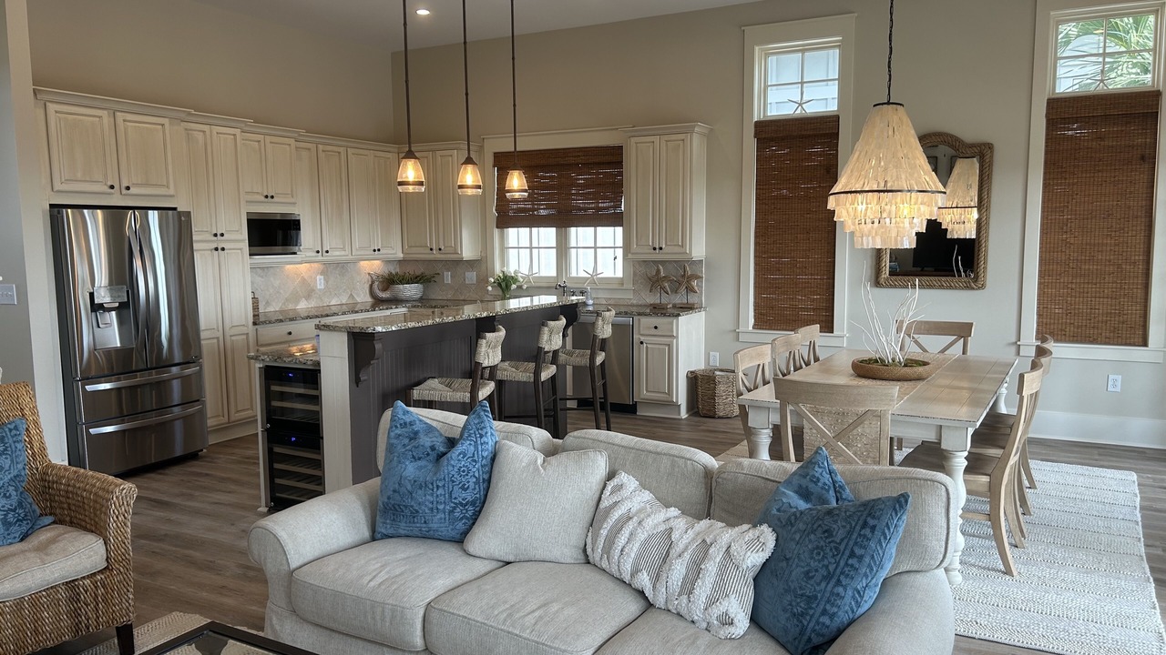 Photo of Bedroom in Dune Allen Beach