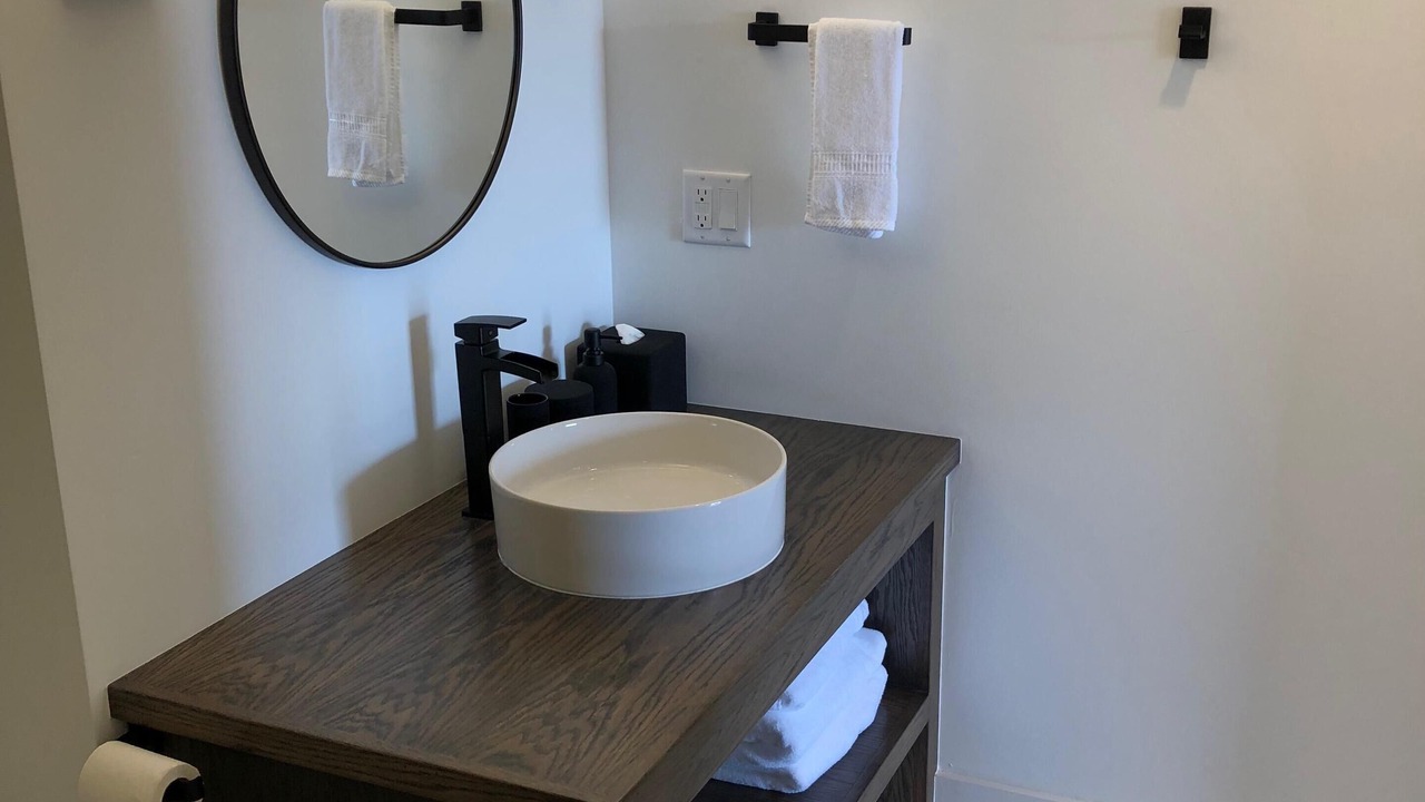 Photo of Bathroom in Dune Allen Beach