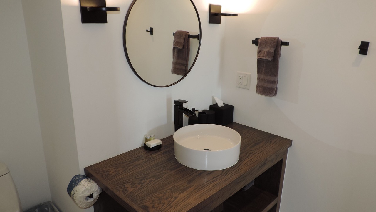Photo of Bathroom in Dune Allen Beach