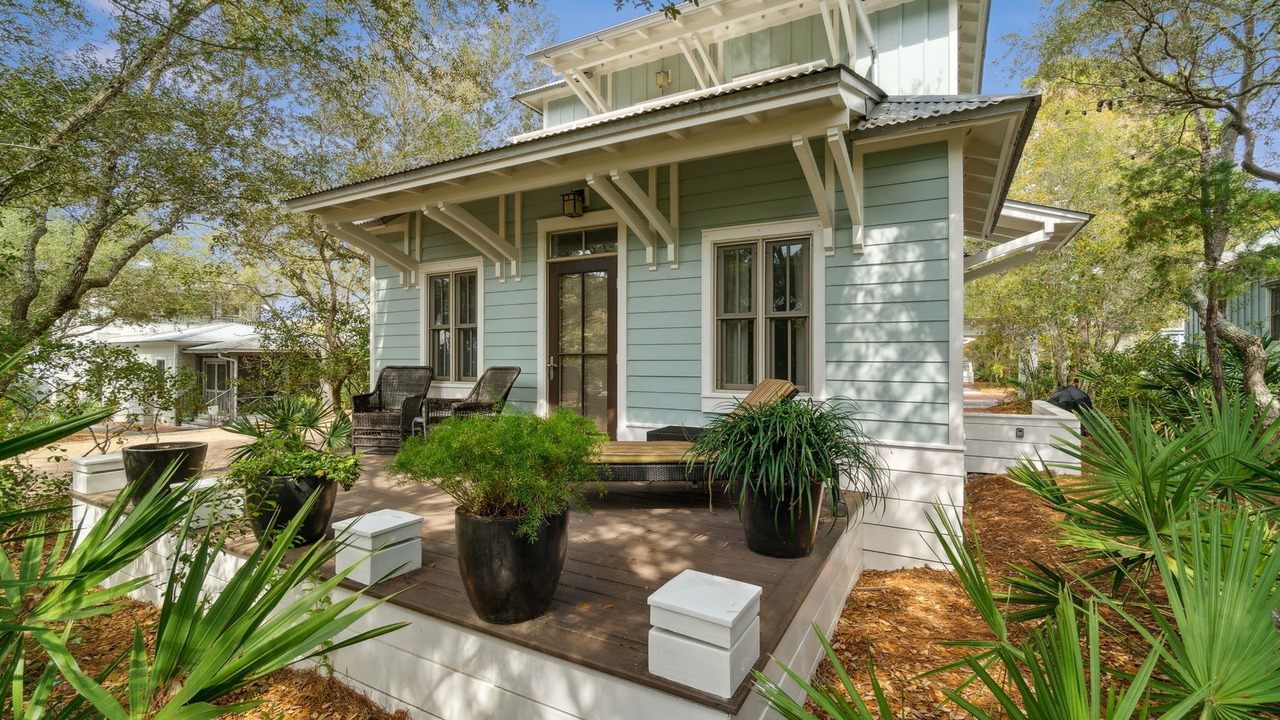 Photo of Patio Balcony in Seacrest