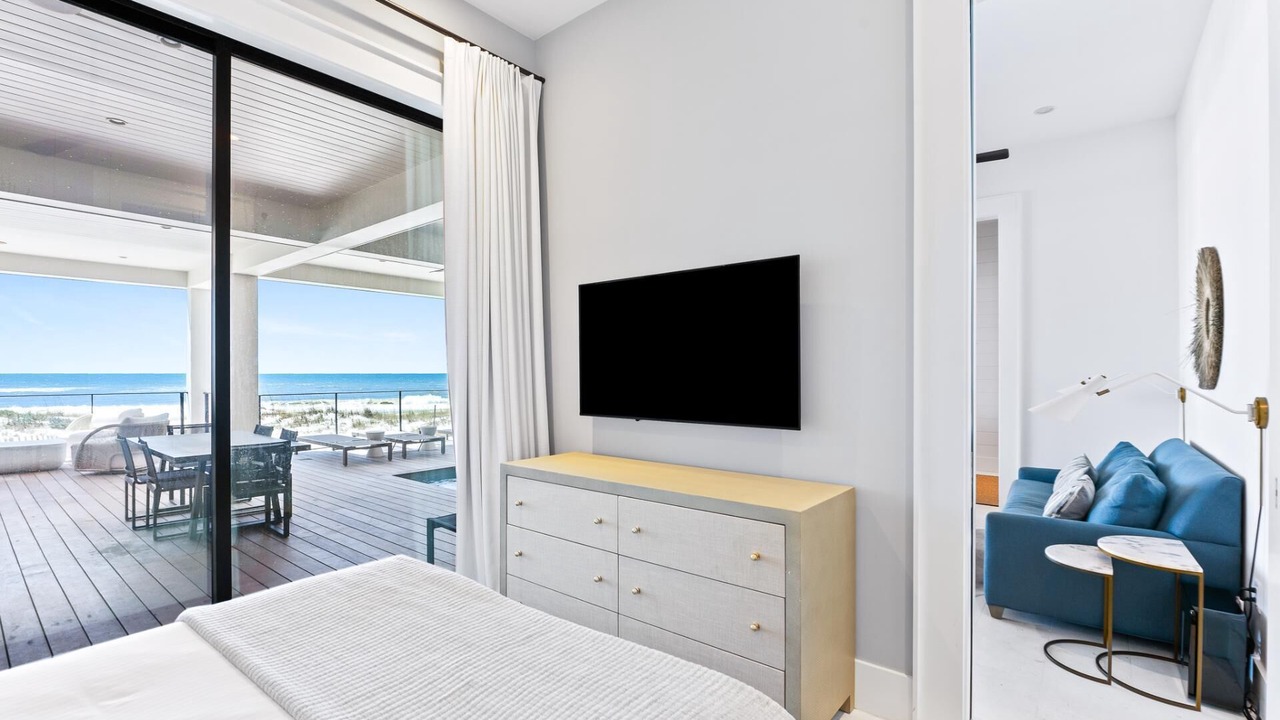 Photo of Bedroom in Seagrove Beach
