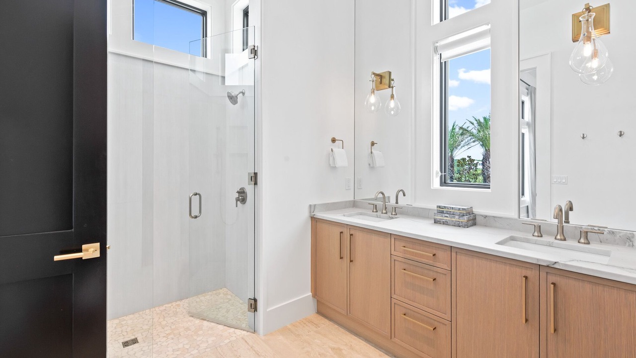 Photo of Bathroom in Seagrove Beach