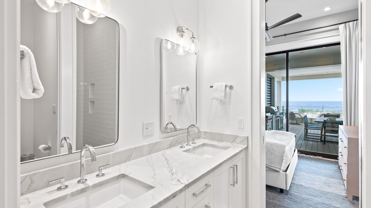 Photo of Bathroom in Seagrove Beach