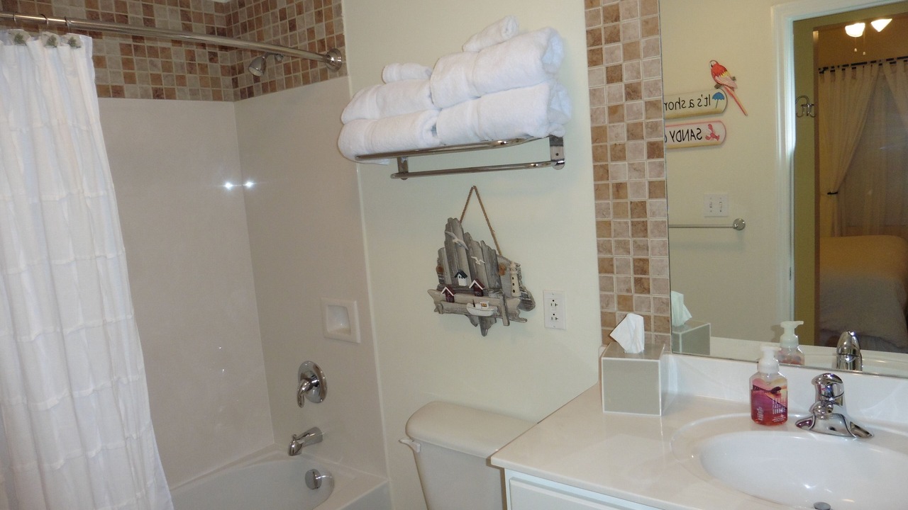 Photo of Bathroom in Lower Grand Lagoon
