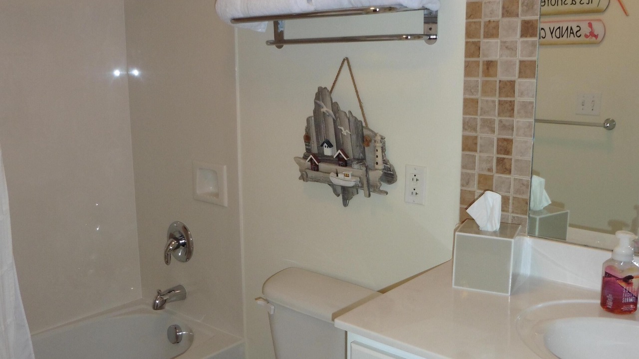 Photo of Bathroom in Lower Grand Lagoon