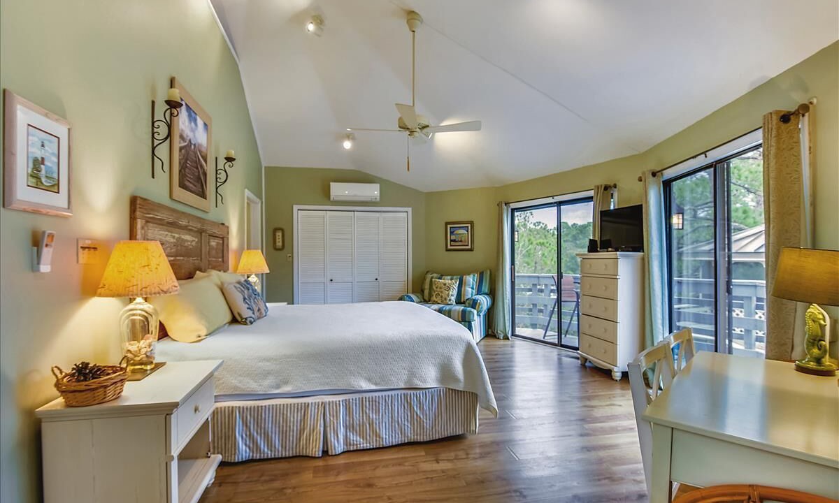 Photo of Bedroom in Sea Palm Village