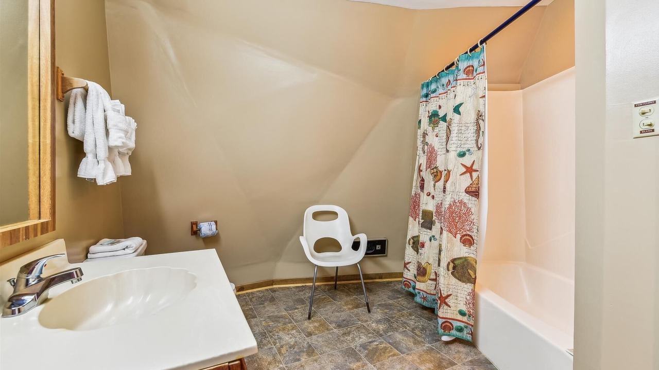 Photo of Bathroom in St. George Island