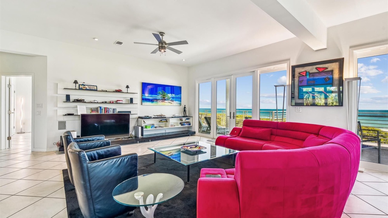 Photo of Livingroom in East End