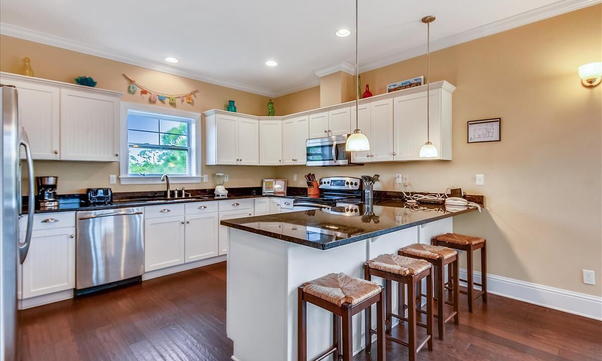 Photo of Kitchen in Sea Palm Village