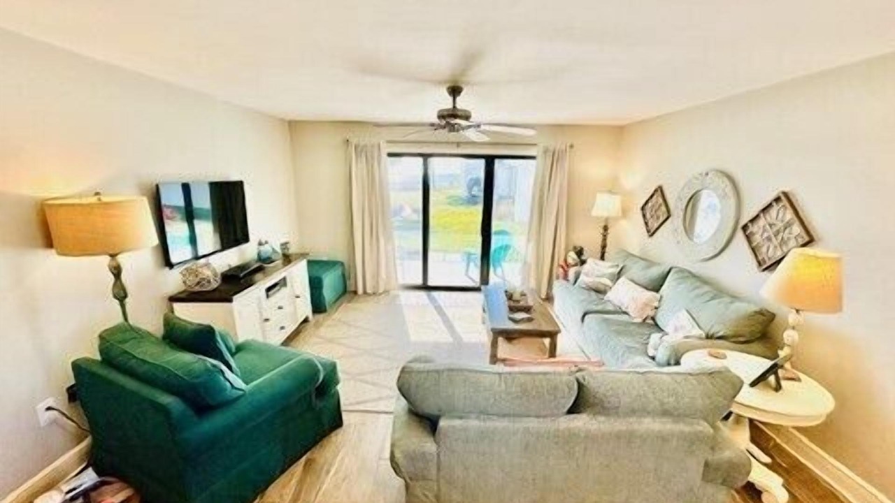Photo of Livingroom in St. George Island