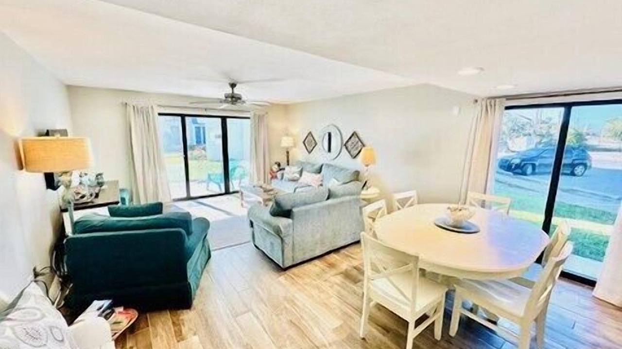 Photo of Livingroom in St. George Island