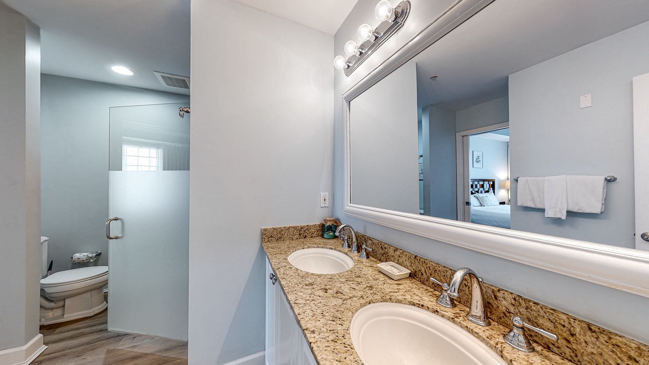 Photo of Bathroom in Upper Grand Lagoon