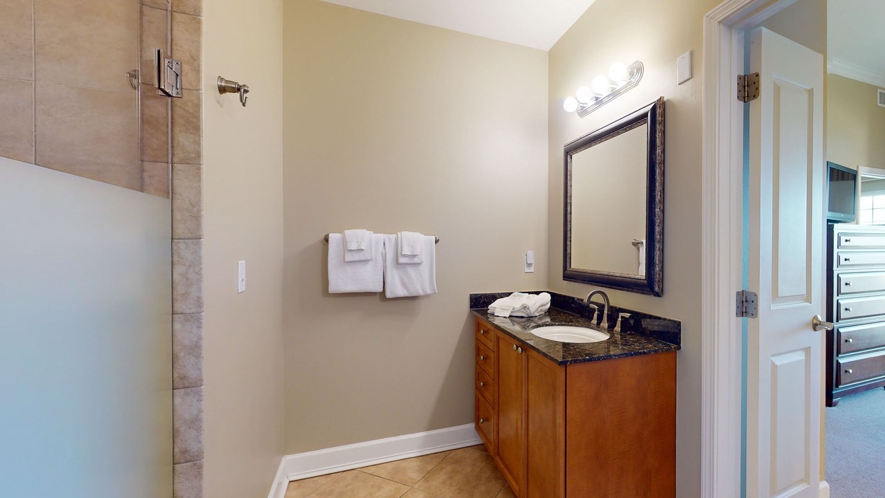 Photo of Bathroom in Upper Grand Lagoon