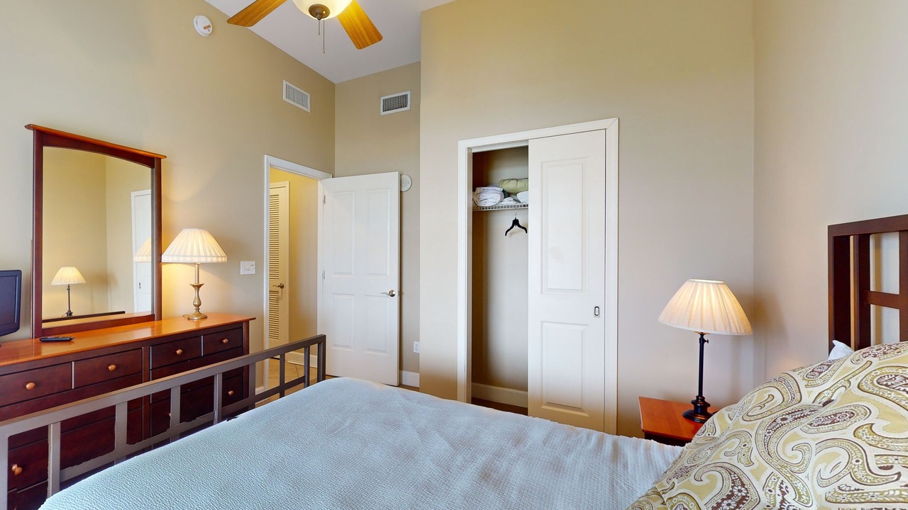 Photo of Bedroom in Upper Grand Lagoon