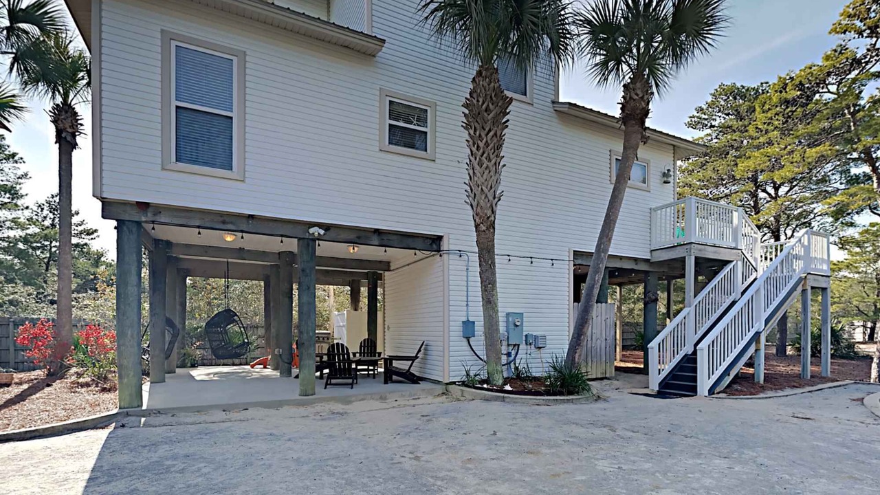 Photo of Outdoor in Lakeside at Blue Mountain Beach
