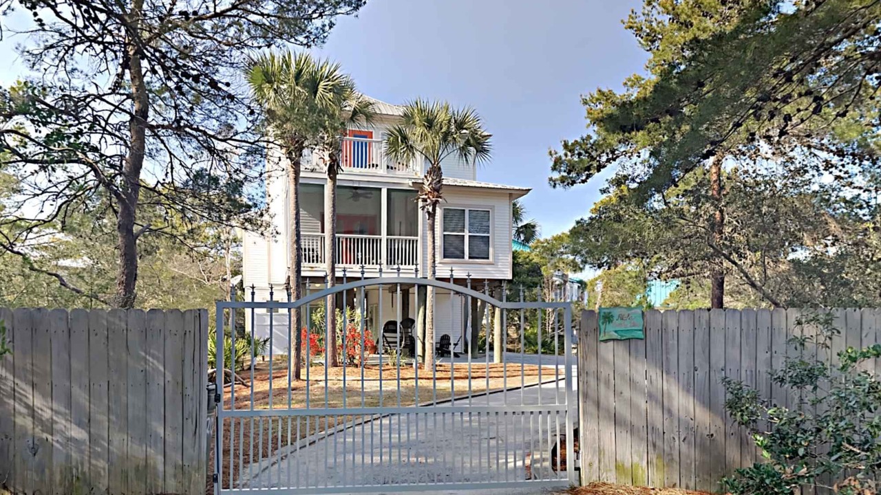 Photo of Outdoor in Lakeside at Blue Mountain Beach