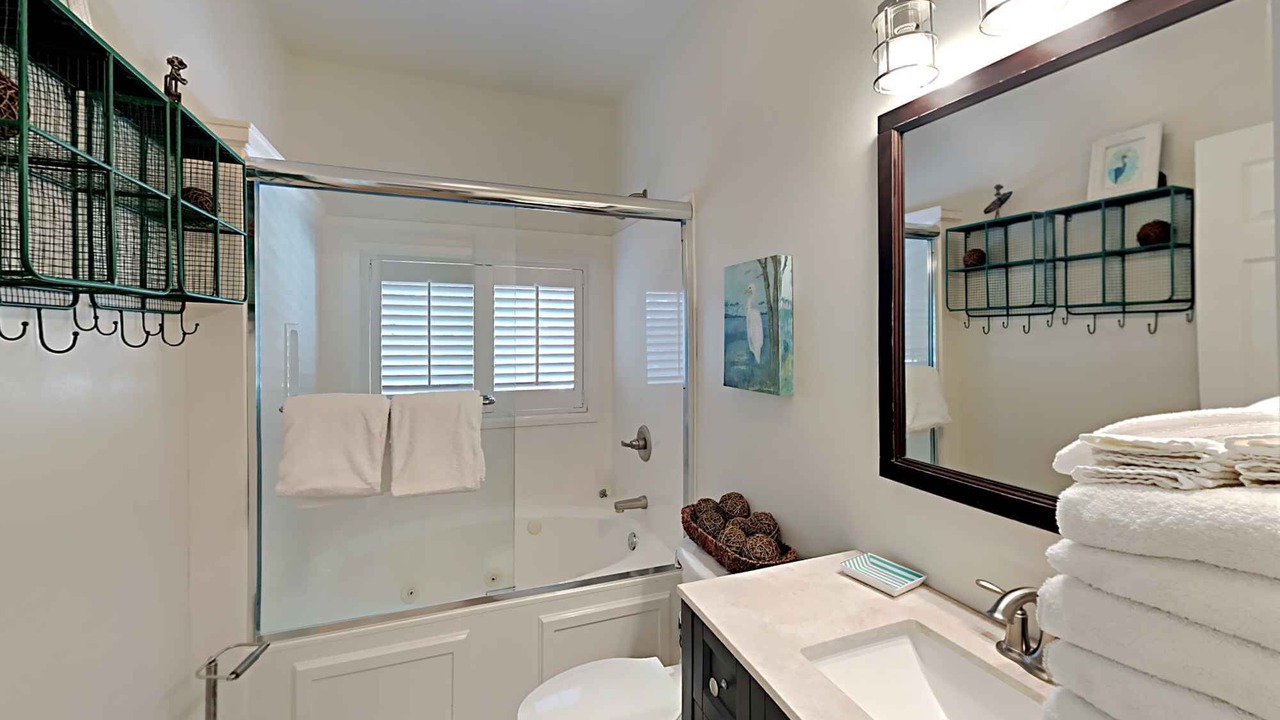 Photo of Bathroom in Lakeside at Blue Mountain Beach