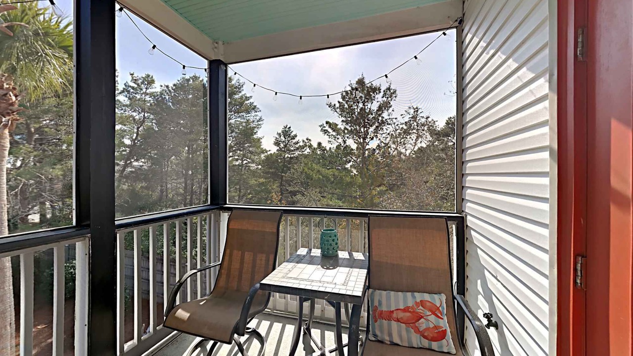 Photo of Patio Balcony in Lakeside at Blue Mountain Beach