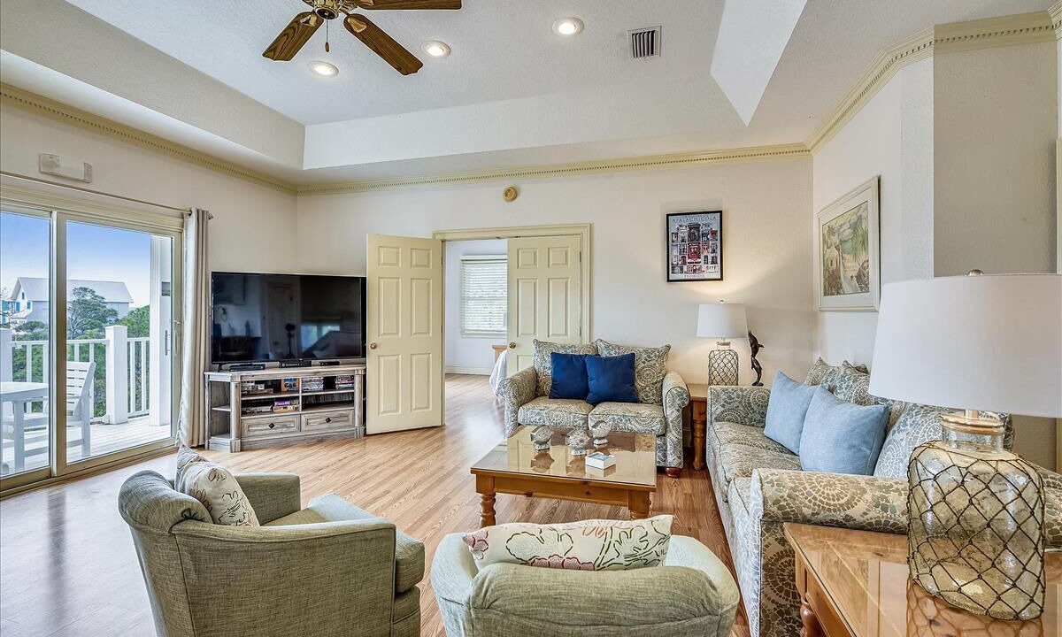Photo of Livingroom in Treasure Beach Village