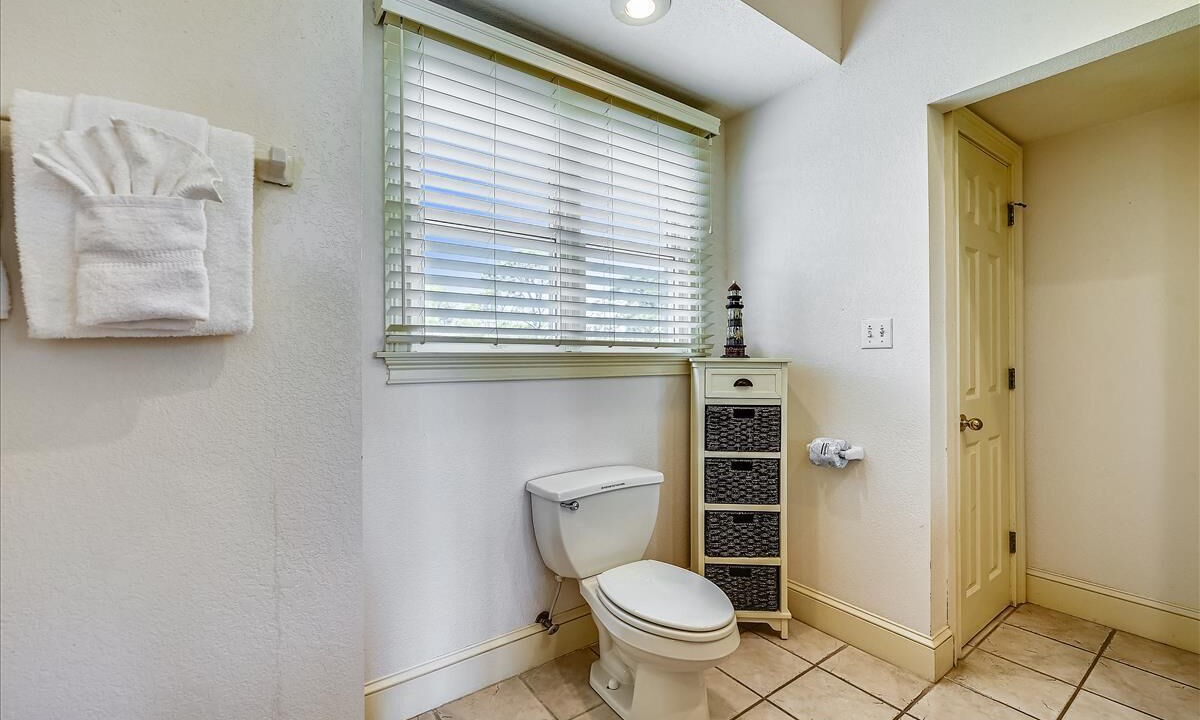 Photo of Bathroom in Treasure Beach Village