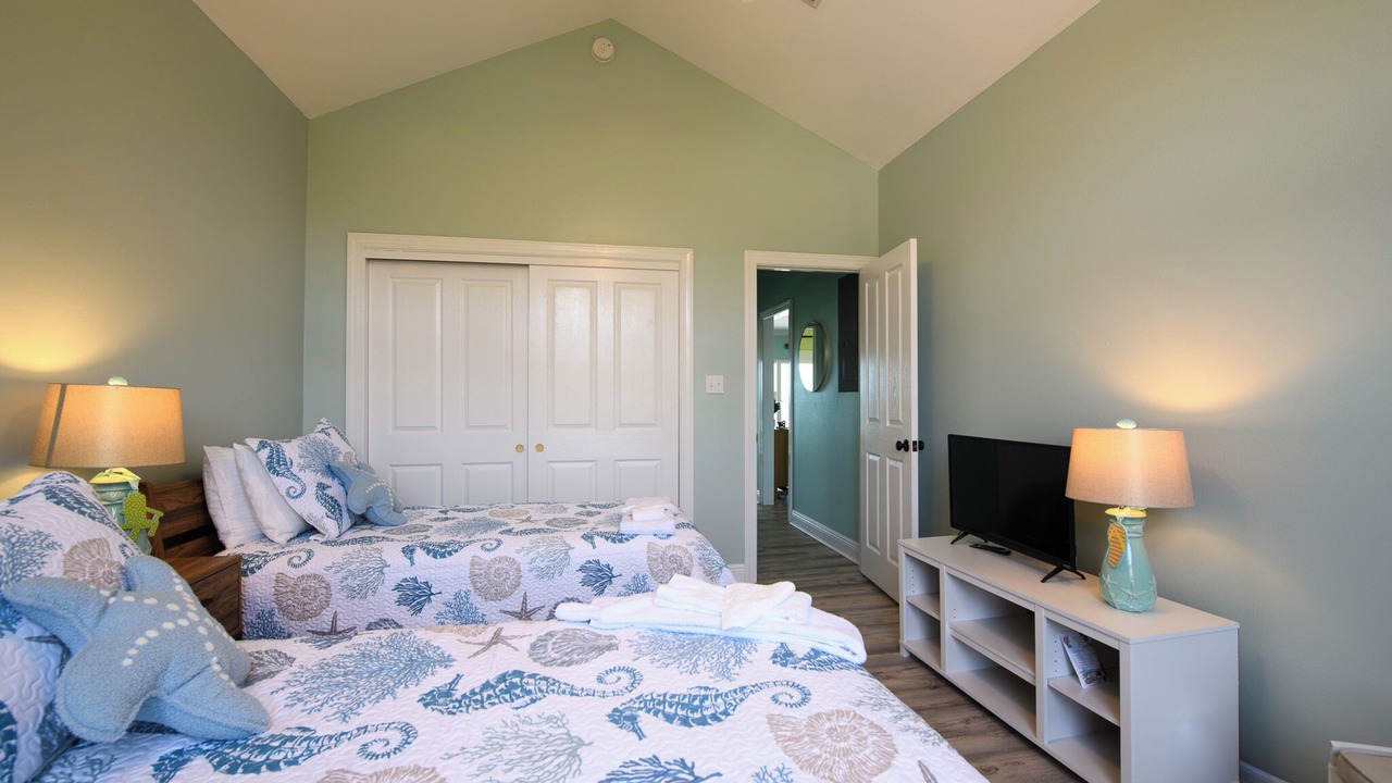 Photo of Bedroom in Sea Palm Village