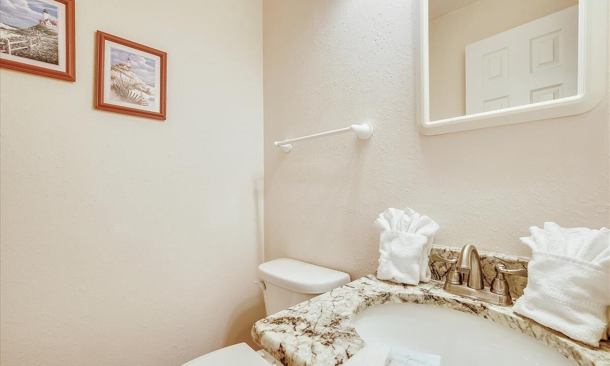 Photo of Bathroom in Plantation