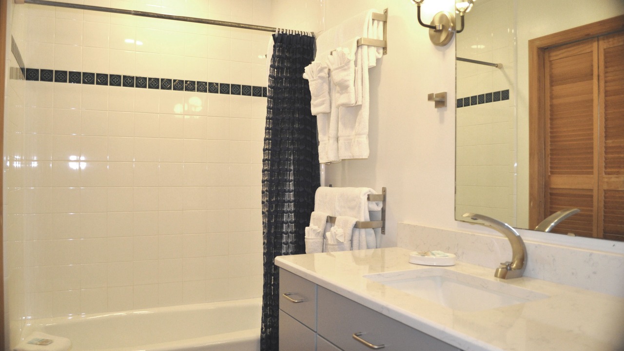 Photo of Bathroom in Sea Palm Village