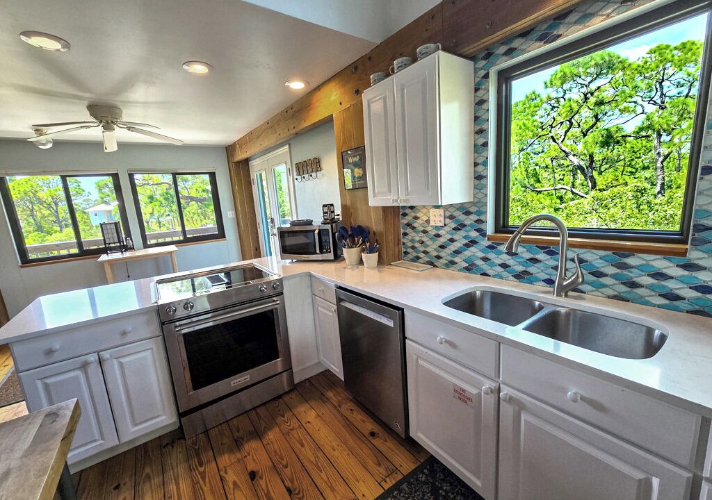 Photo of Kitchen in Sea Palm Village