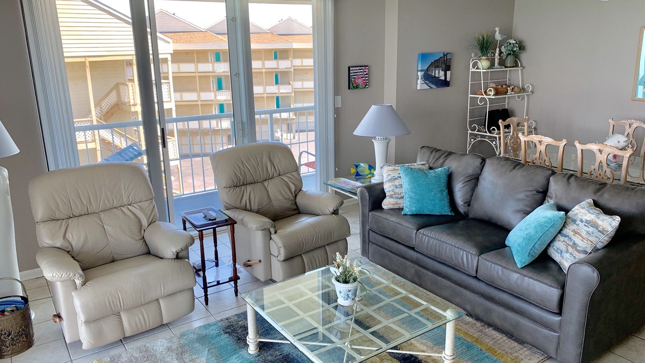 Photo of Livingroom in Pensacola Beach
